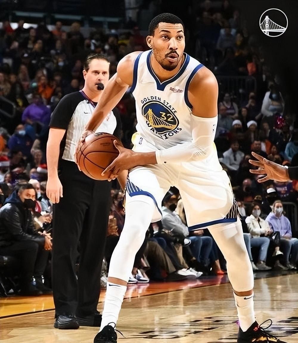 勇士主帅力挺年轻球员，称其为未来之星