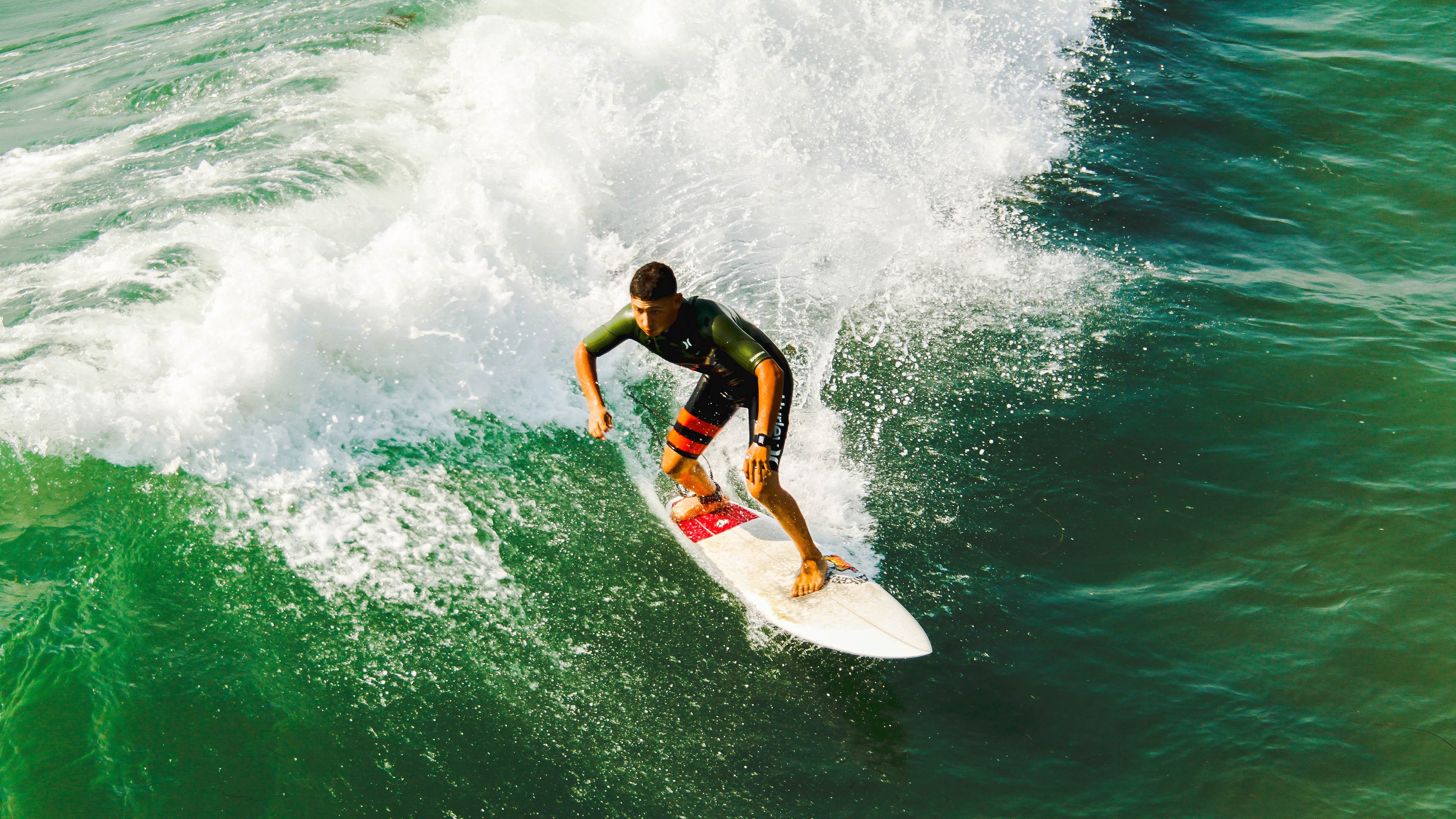 哈兰德闪耀全场,AC米兰力克勒沃库森,一场跨越时空的梦幻对决